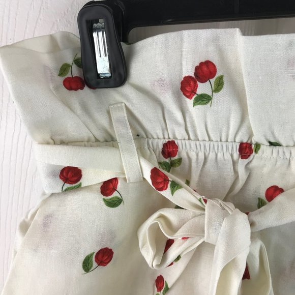 NWT Farm Rio Mini Pitanga Cherry Paperbag Shorts - Picture 3 of 5